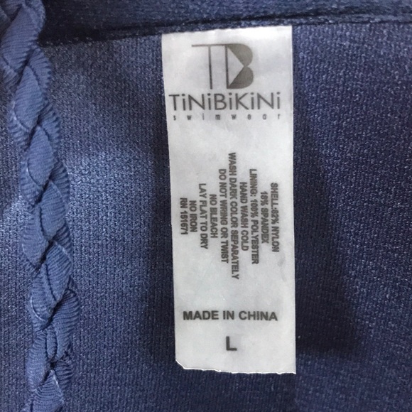 ❤️Tini Bikini Size Large Top ties around neck/back - Picture 4 of 5